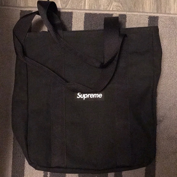 NWT Authentic Supreme box logo large Tote Bag - Picture 3 of 7
